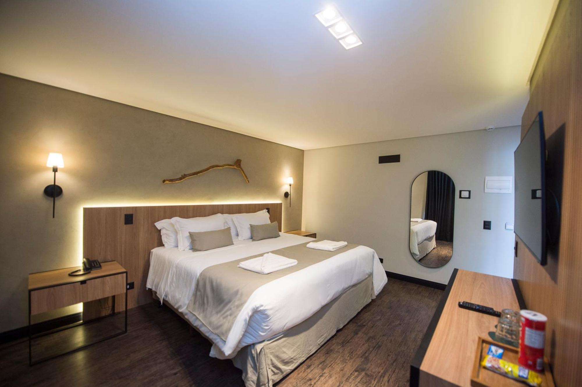 Pinot Hotel Campos do Jordao Bagian luar foto