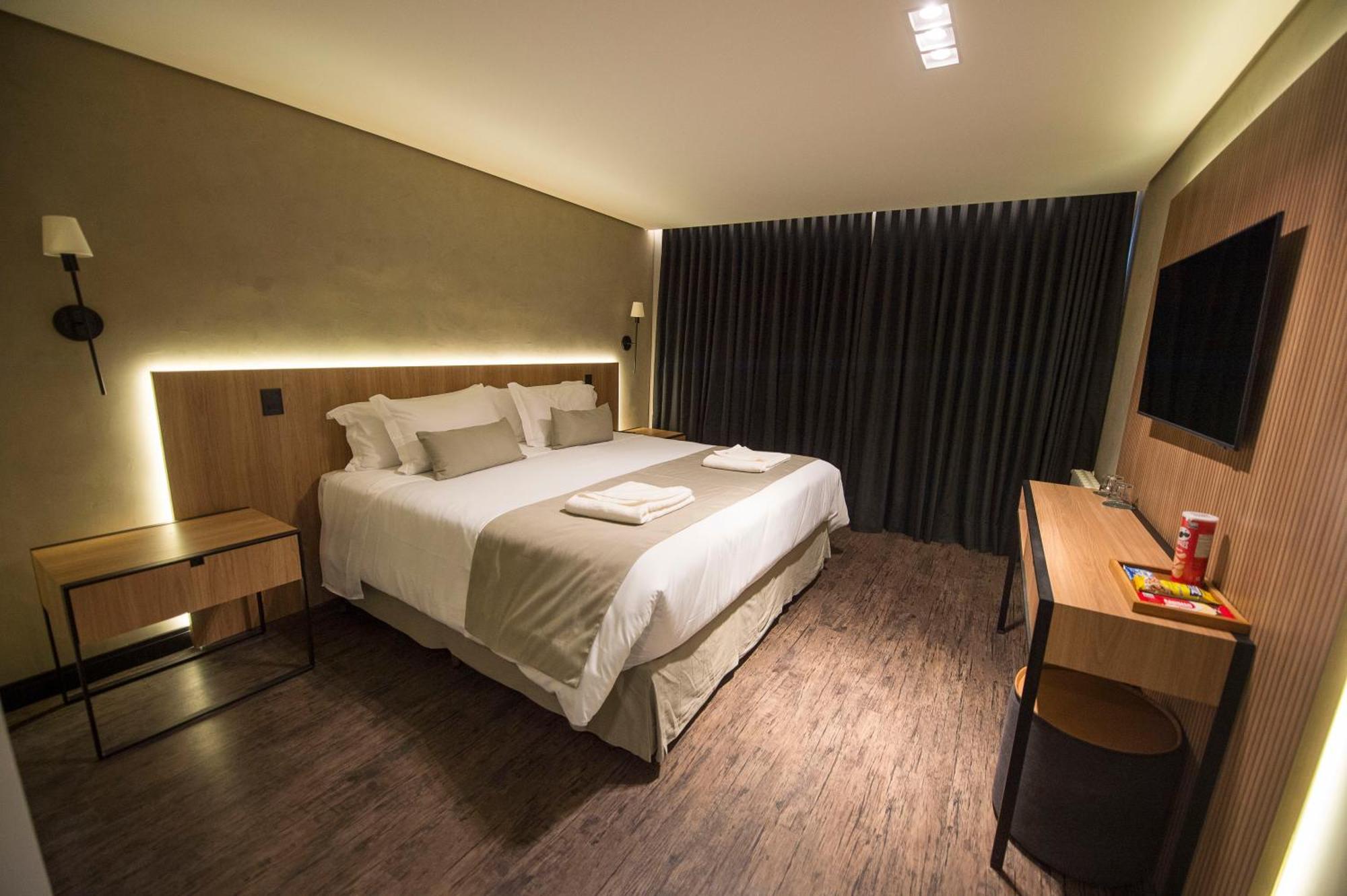 Pinot Hotel Campos do Jordao Bagian luar foto